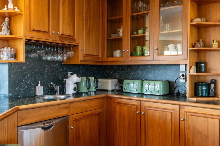 Photo of property in 170 Foster Road, Temple View, Hamilton, 3290