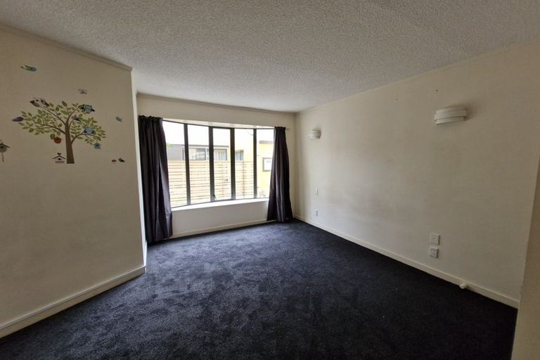 Photo of property in 566h Adelaide Road, Berhampore, Wellington, 6023