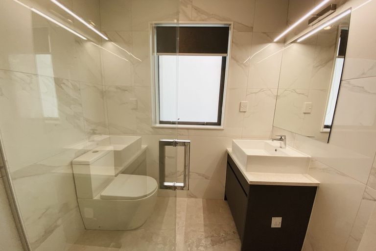 Photo of property in 18a Fernaig Street, Papakura, 2110