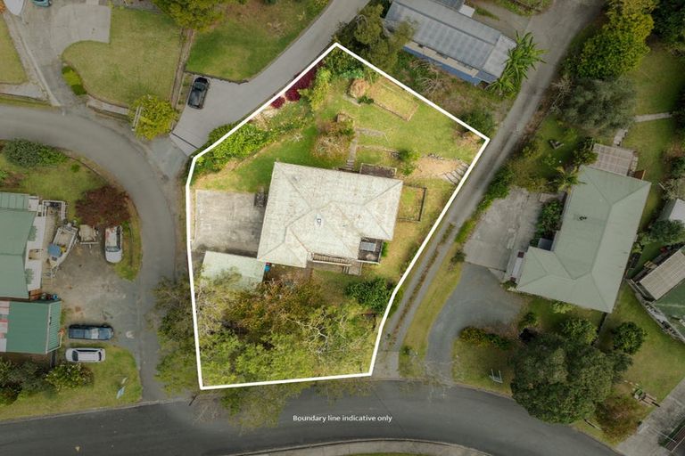 Photo of property in 12 Glendale Road, Woodhill, Whangarei, 0110
