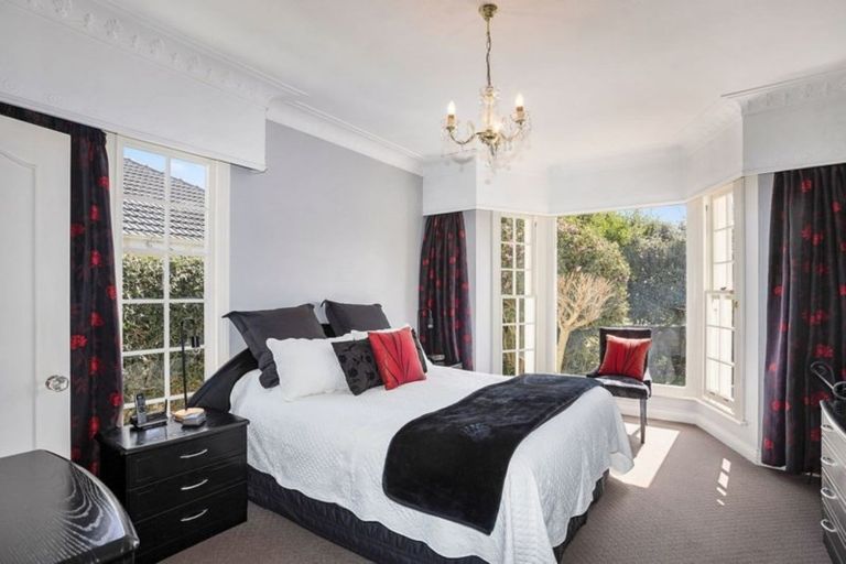 Photo of property in 563 Tay Street, Hawthorndale, Invercargill, 9810