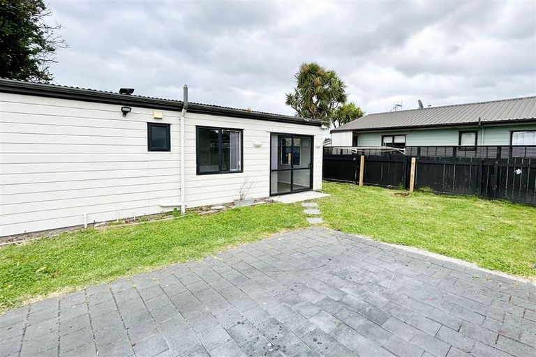 Photo of property in 33b Hamilton Road, Papatoetoe, Auckland, 2025