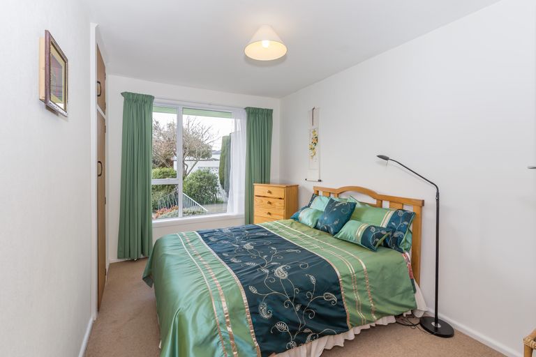 Photo of property in 12 Chevy Place, Hoon Hay, Christchurch, 8025