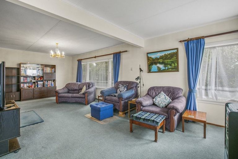 Photo of property in 32 Budleigh Street, Frankleigh Park, New Plymouth, 4310