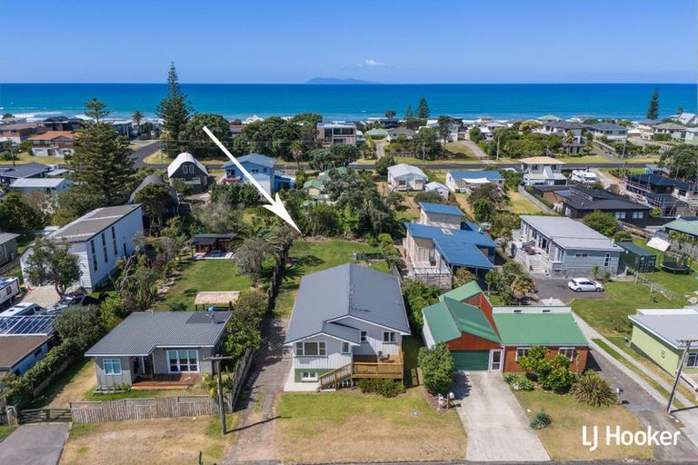 Photo of property in 49 Hillview Road, Waihi Beach, 3611