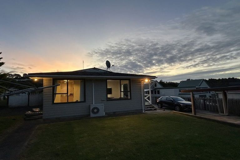 Photo of property in 22b Transom Close, Whitby, Porirua, 5024