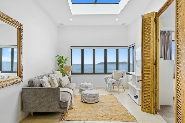 Photo of property in 73 Moana Road, Plimmerton, Porirua, 5026