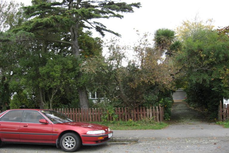 Photo of property in 22 Grassmere Street, Papanui, Christchurch, 8052