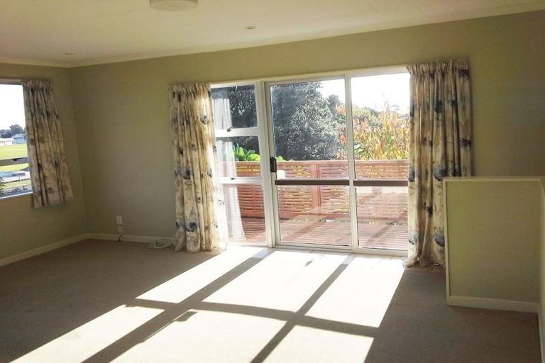 Photo of property in 36 Smeaton Road, Bell Block, New Plymouth, 4312