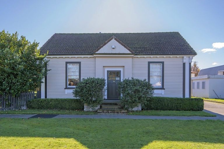 Photo of property in 34 North Terrace, Darfield, 7510