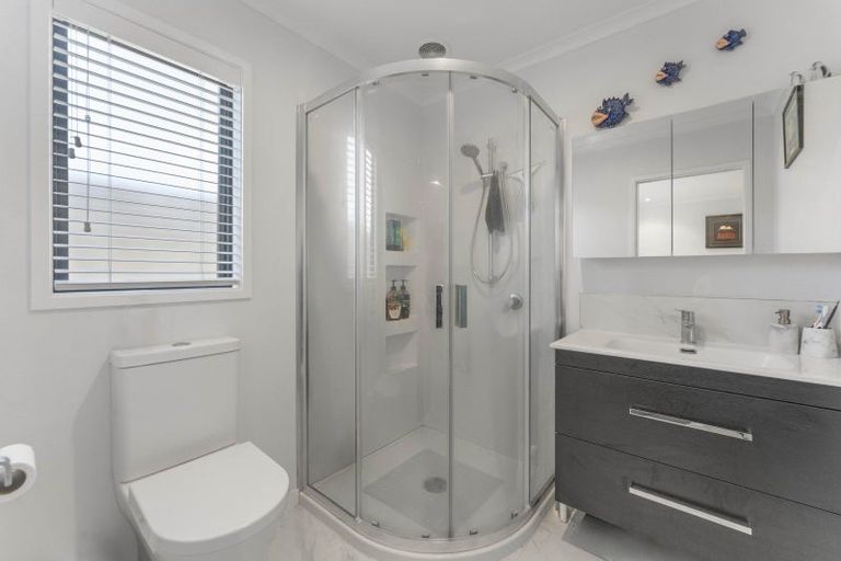 Photo of property in 1 Makomako Crescent, Wharewaka, Taupo, 3330