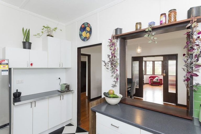 Photo of property in 37 Muir Street, Te Hapara, Gisborne, 4010