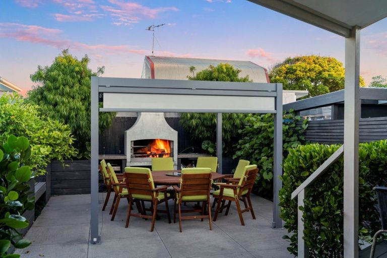 Photo of property in 257b Dickson Road, Papamoa Beach, Papamoa, 3118