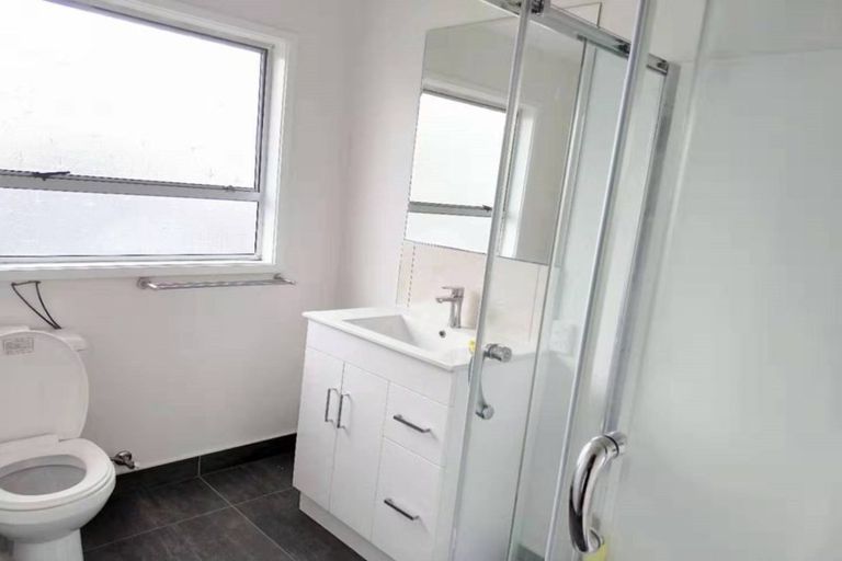 Photo of property in 3/8 Cornwall Road, Mangere, Auckland, 2022