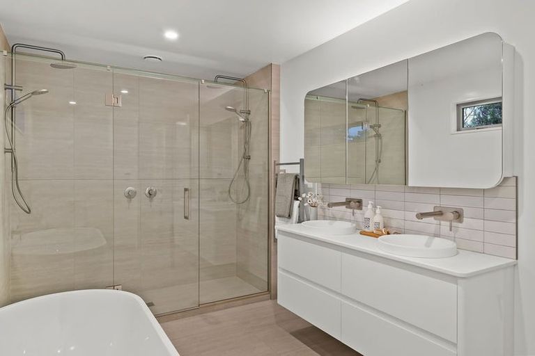 Photo of property in 20a Gordon Avenue, St Albans, Christchurch, 8014