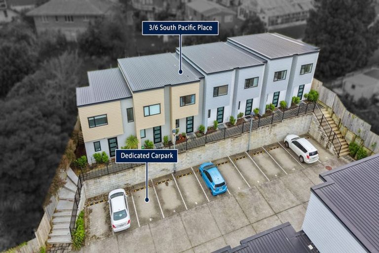Photo of property in 3/6 South Pacific Place, Henderson, Auckland, 0612