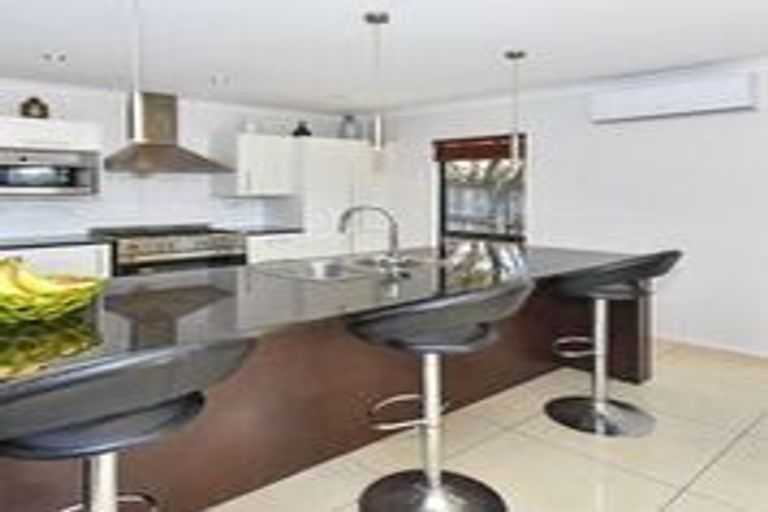 Photo of property in 318 Hill Road, The Gardens, Auckland, 2105