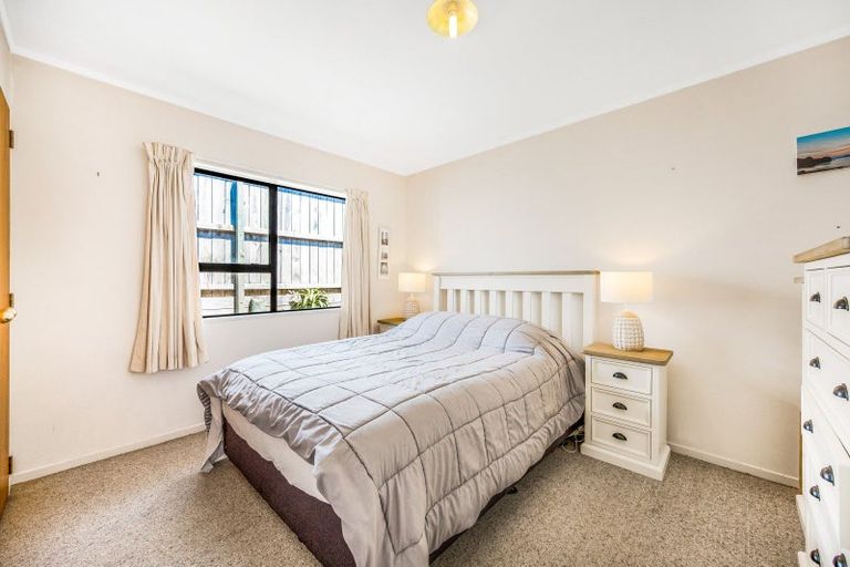 Photo of property in 3a Rimu Road, Mangere Bridge, Auckland, 2022