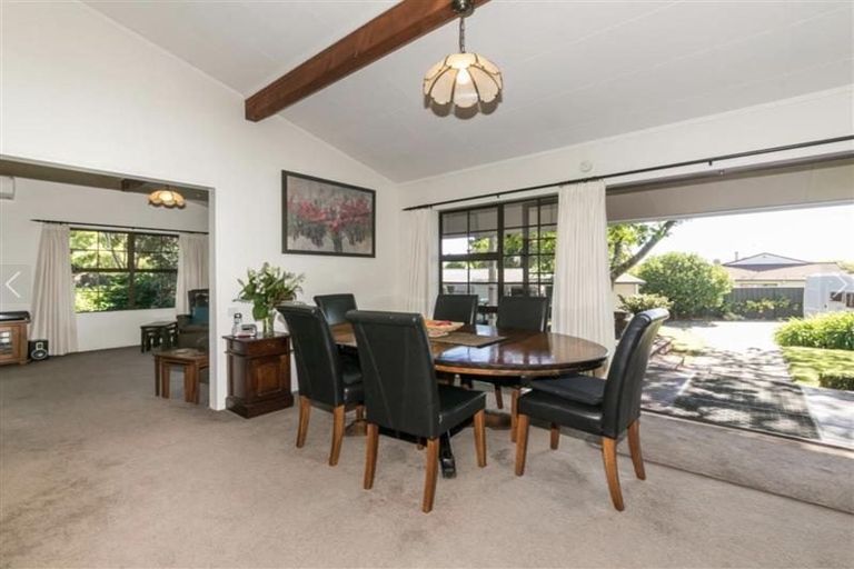 Photo of property in 10 Pomeroy Place, Havelock North, 4130