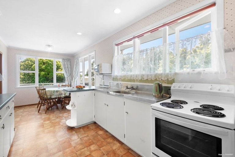 Photo of property in 25a Rodney Street, Howick, Auckland, 2014