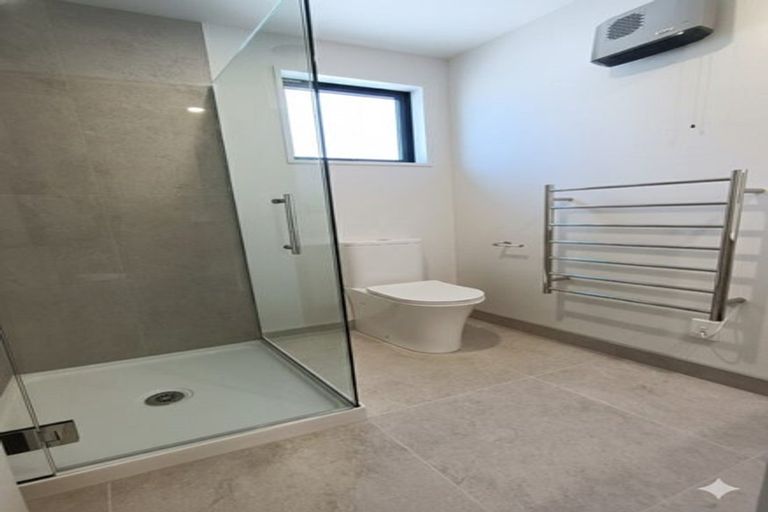 Photo of property in 9/527 Hereford Street, Linwood, Christchurch, 8011