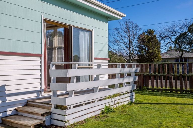 Photo of property in 20 Venice Street, Martinborough, 5711