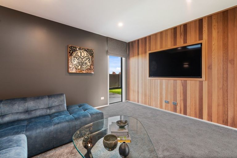 Photo of property in 60 Harakeke Drive, Wharewaka, Taupo, 3330