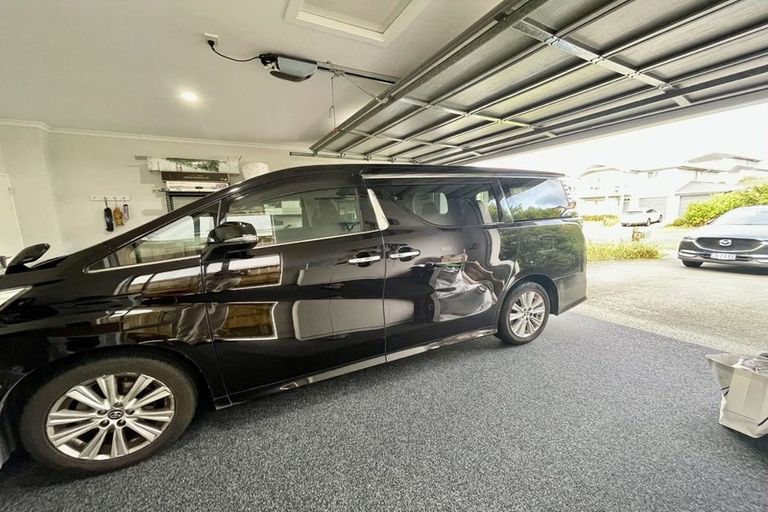 Photo of property in 89 Mackay Drive, Greenhithe, Auckland, 0632