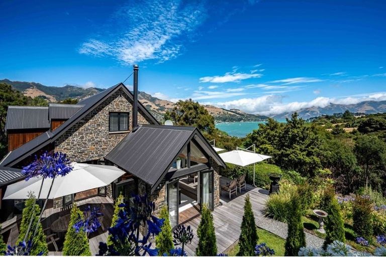 Photo of property in 6890 Christchurch Akaroa Road, Takamatua, 7581