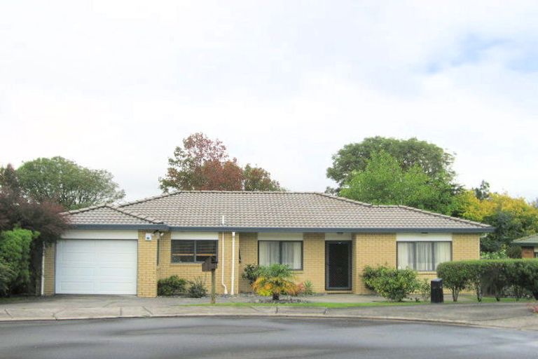 Photo of property in 10 Jelicich Court, Henderson, Auckland, 0612