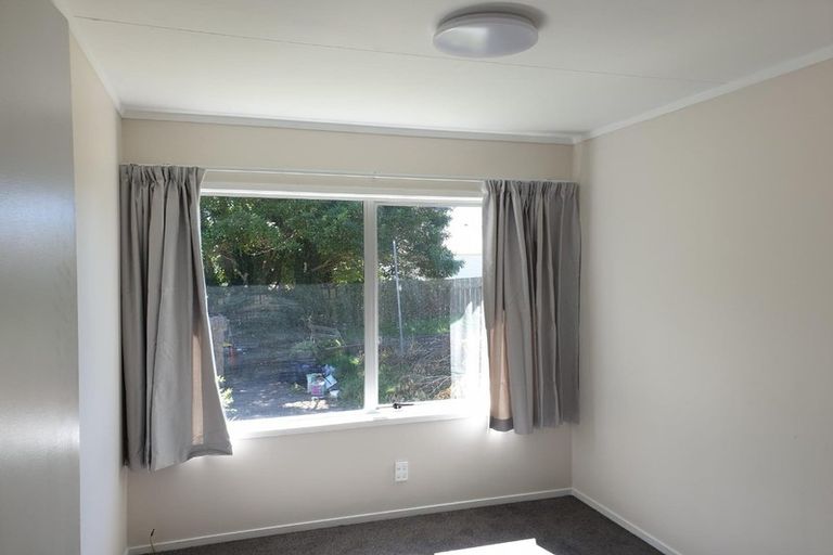 Photo of property in 24b Pohutukawa Drive, Owhata, Rotorua, 3010
