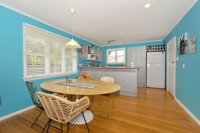 Photo of property in 28 Reynolds Avenue, Bishopdale, Christchurch, 8053