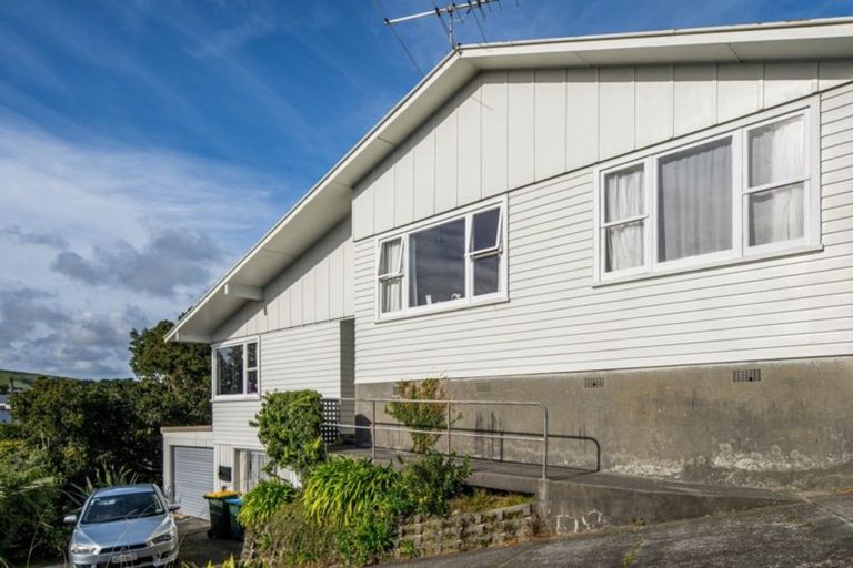 Photo of property in 24 Taupo Crescent, Plimmerton, Porirua, 5026