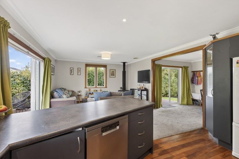 Photo of property in 412 Carrington Street, Upper Vogeltown, New Plymouth, 4310