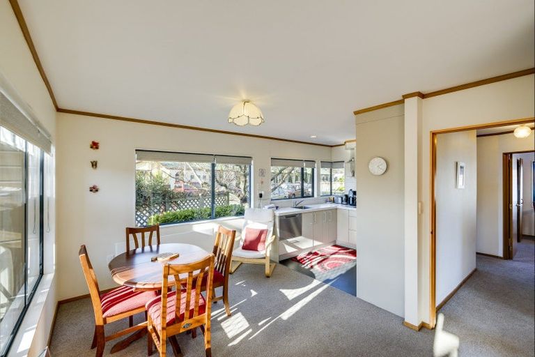 Photo of property in 1/411 Eastbourne Street East, Hastings, 4122