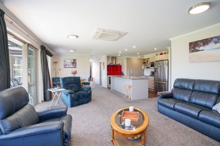 Photo of property in 20 Majestic Chance, Seaward Bush, Invercargill, 9812