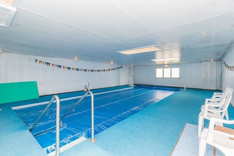 Photo of property in 65 Roslyn Road, Levin, 5510