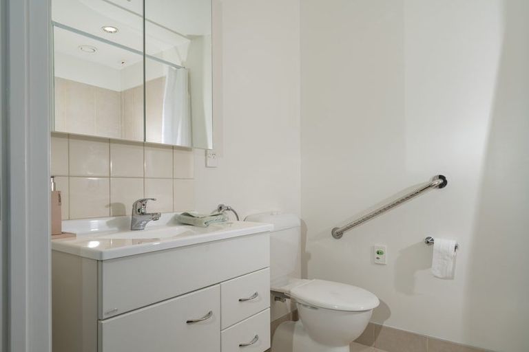 Photo of property in 215/5 Corbett Crescent, Aidanfield, Christchurch, 8025