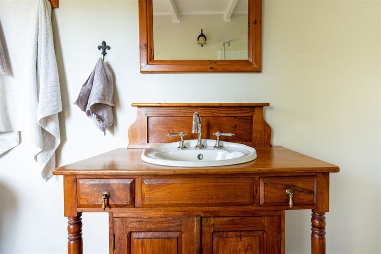 Photo of property in 690 Waikino Road, Karetu, Kawakawa, 0283