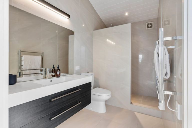 Photo of property in 107 Tangaroa Road, Whangamata, 3620