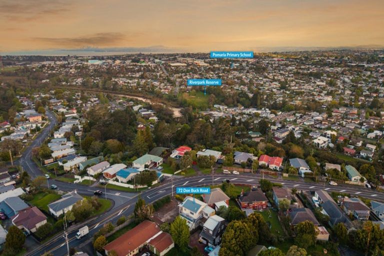 Photo of property in 72 Don Buck Road, Massey, Auckland, 0614