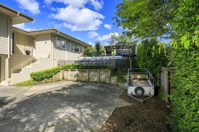 Photo of property in 2/8a Harley Road, Hauraki, Auckland, 0622