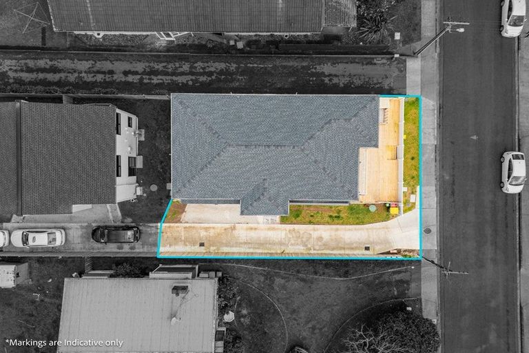 Photo of property in 15 Tomlinson Street, Hillpark, Auckland, 2102