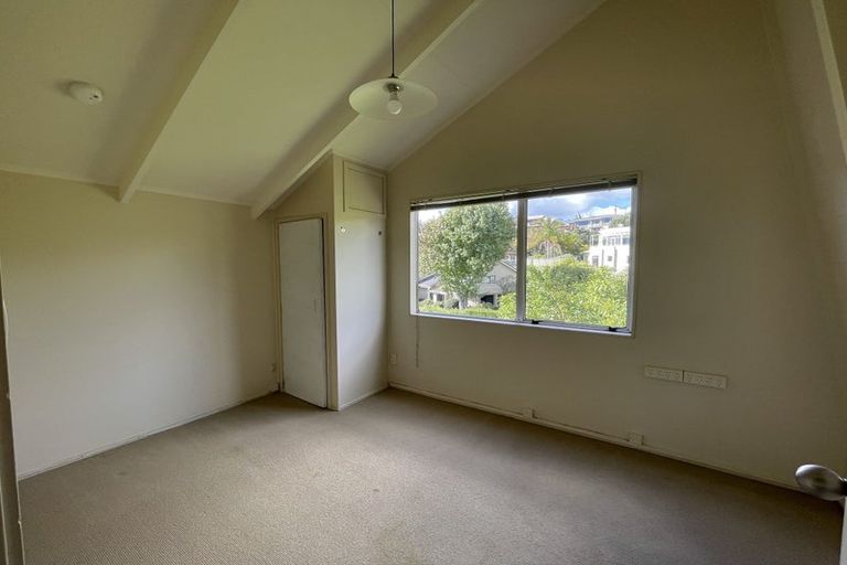 Photo of property in 1/10 Trident Place, Shelly Park, Auckland, 2014