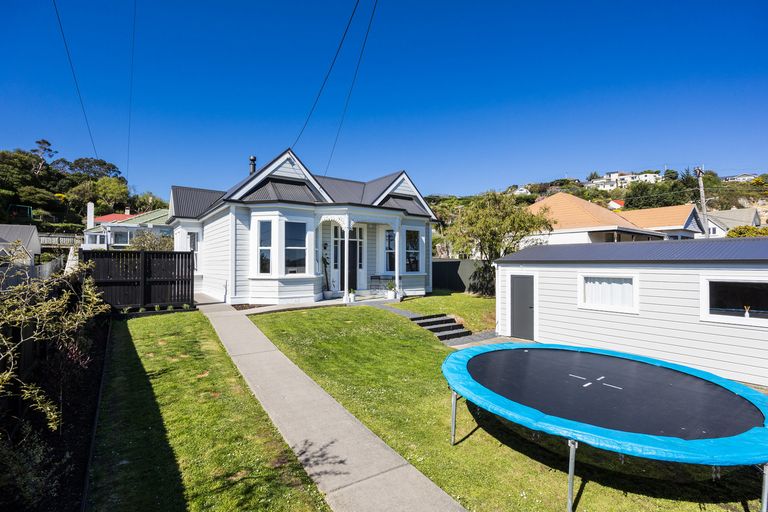 Photo of property in 25 Tainui Road, Musselburgh, Dunedin, 9013