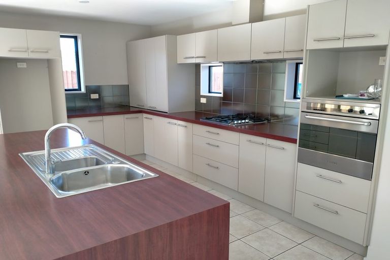 Photo of property in 113d Somerfield Street, Somerfield, Christchurch, 8024