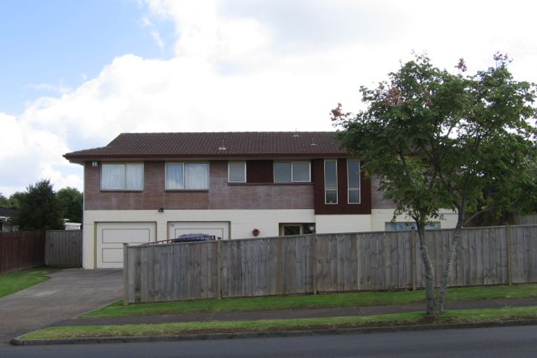 Photo of property in 108 Glenmore Road, Sunnyhills, Auckland, 2010