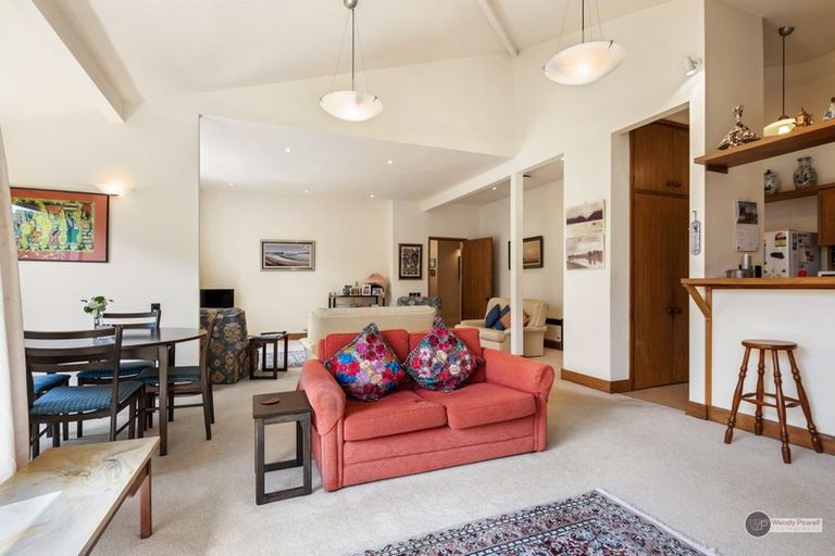 Photo of property in 7 Rangiora Street, Woburn, Lower Hutt, 5010