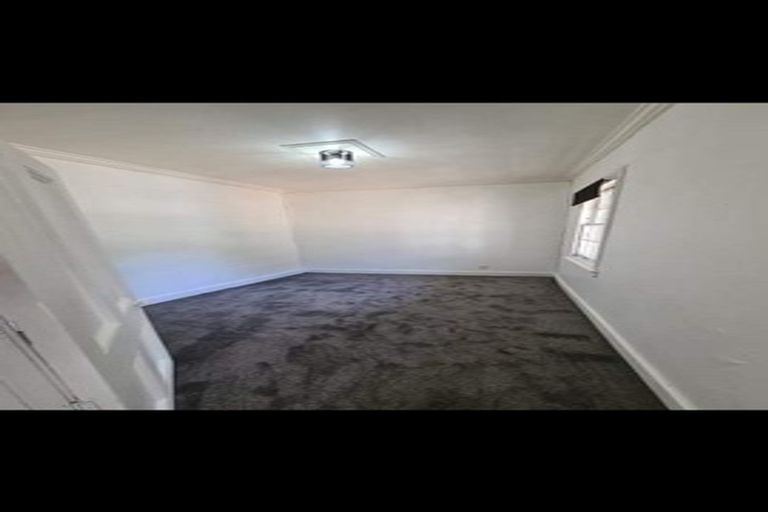 Photo of property in 80 Shakespeare Road, Bluff Hill, Napier, 4110