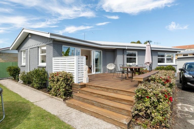 Photo of property in 54 Links Avenue, Mount Maunganui, 3116